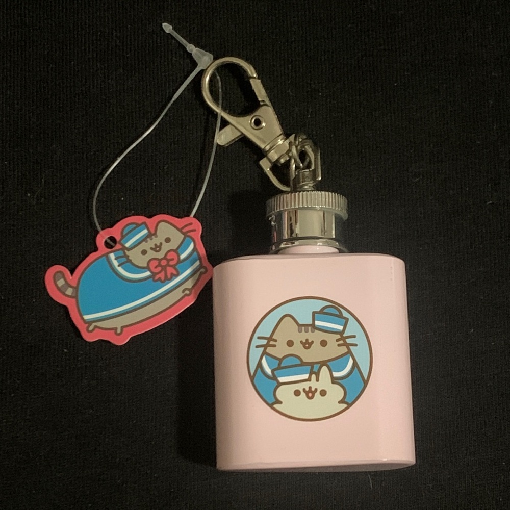 NWT Pusheen Sailor Mini Flask Keychain
